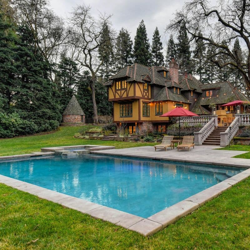 Tudor Estate Pool & Spa